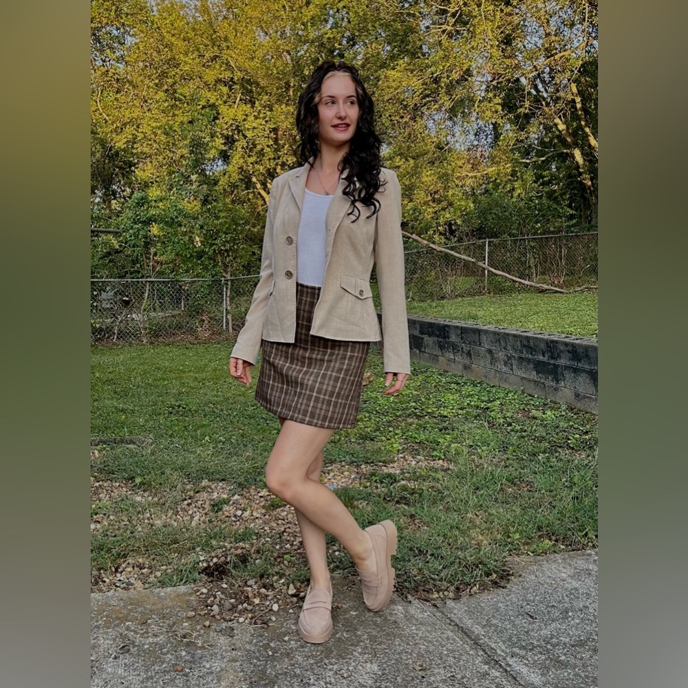 Brown plaid skirt